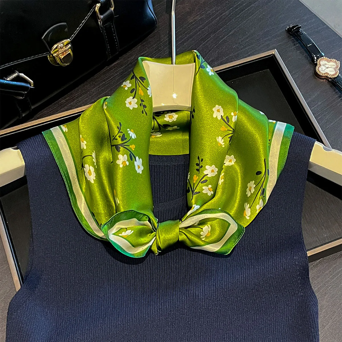 Luxury 100% Real Silk Scarf Women Spring Floral Bandana Shawl Lady Mulberry Silk Neckerchief Handkerchief Female Wrap 53cm