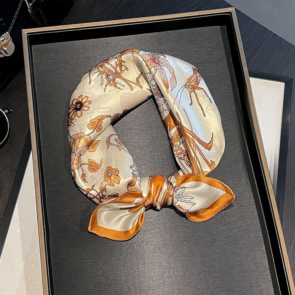 Luxury 100% Real Silk Scarf Women Spring Floral Bandana Shawl Lady Mulberry Silk Neckerchief Handkerchief Female Wrap 53cm