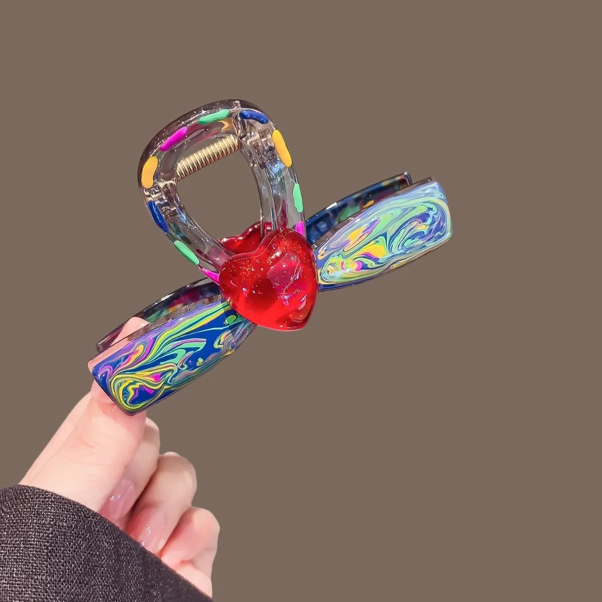 Gradient Graffiti Red Heart Hair Clip, Women's 2025 New Premium Semi-Updo Shark Clip for Fine Hair