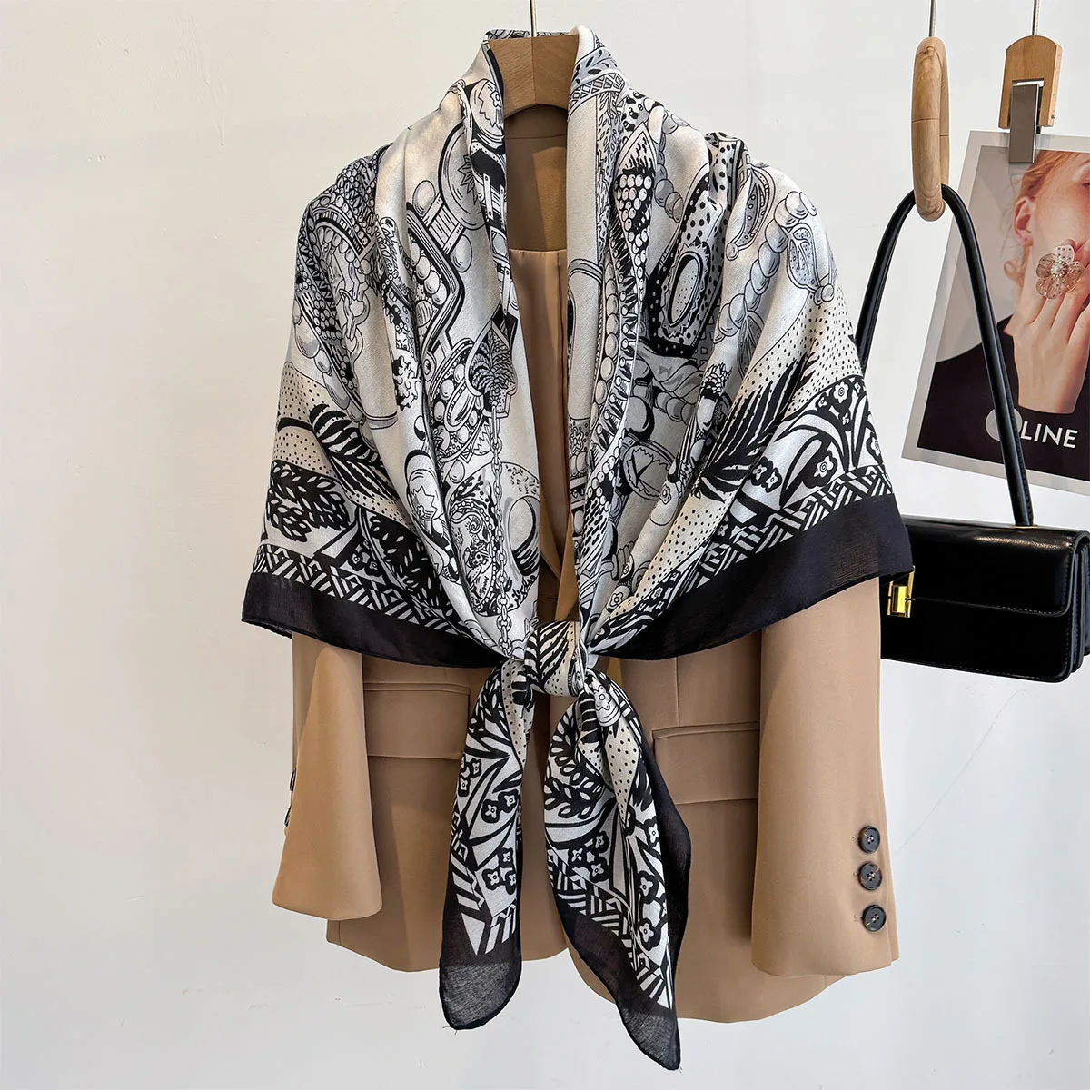 130*130cm Beach Wraps Large Shawl Women Summer Chain Printed Square Scarf Luxury Scarves Bandanas Elegant Hijab