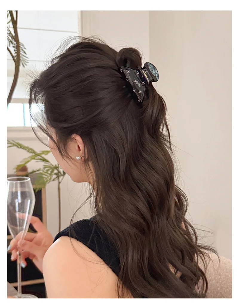 Small Acetic Acid Acrylic Hair Claws For Women Elegant Ponytail Back Clips Chic Rhinestone Clamp Claws Fashion Hair Accessories