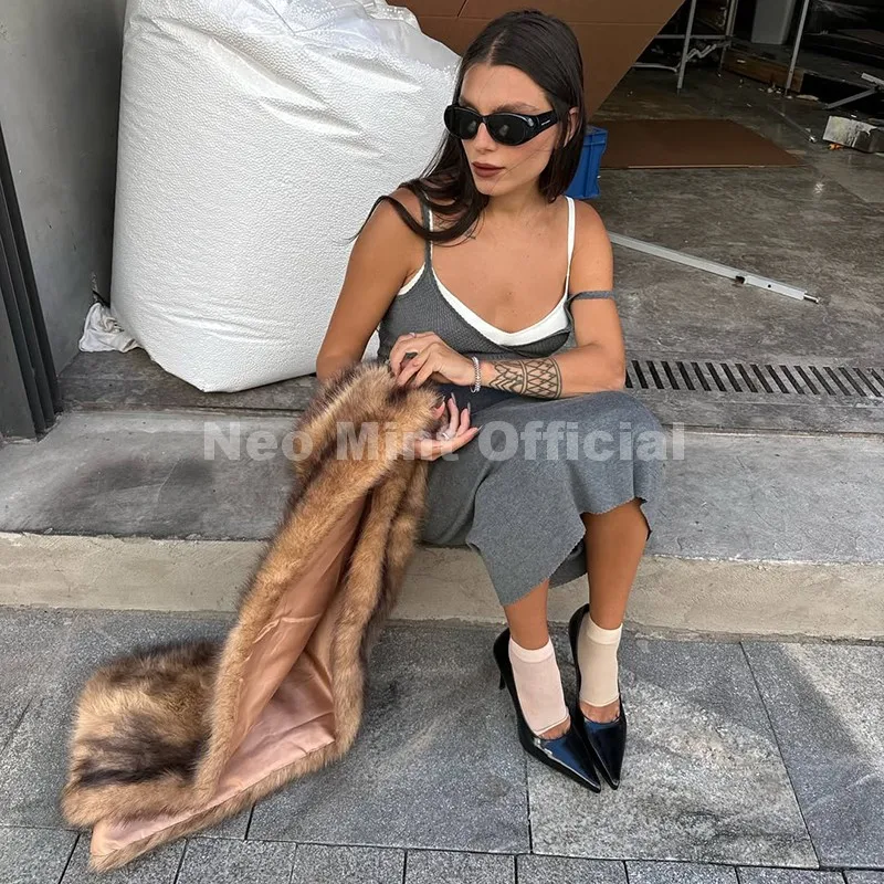 Neo Mint 2025 Brand Fashion Faux Fur Scarf for Woman Autumn Winter Fluffy Striped Eco Fox Fur Neckerchief Luxury Shawl Scarves