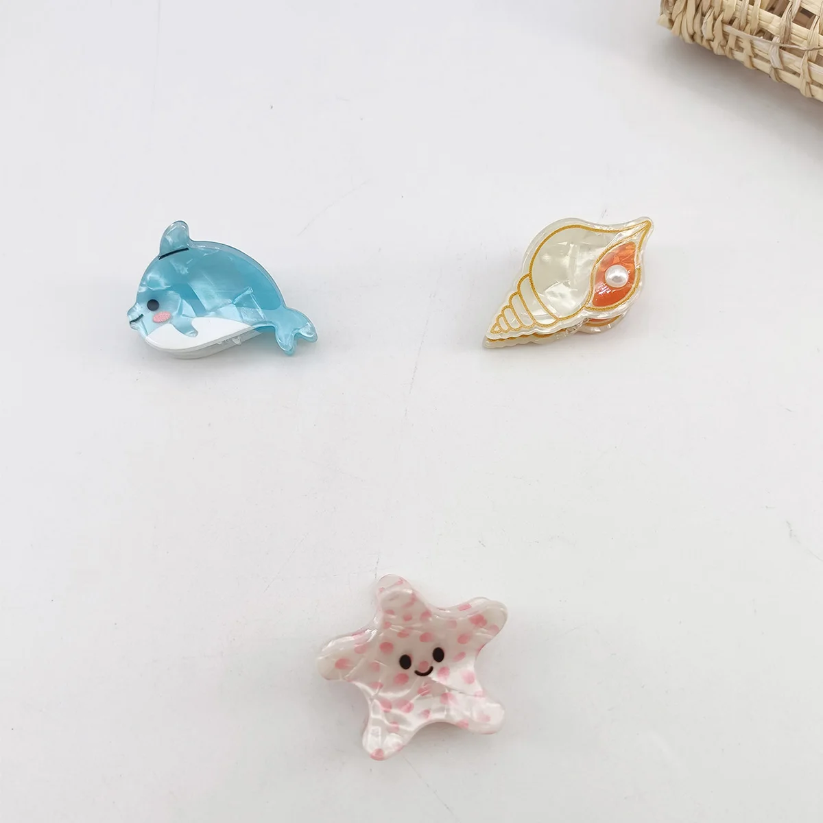 Small Delicate Cute Lovely Acetate Hair Clips Cartoon Whale Seahorse Crab Starfish Hairpins Side Bangs Women Hair Accessories