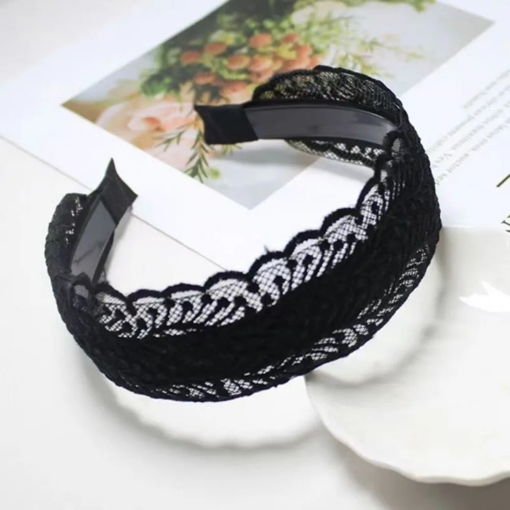 Fashion Vintage Lace Hair Hoop Anti Slip Hollow Lace Hairband Head Wrap Hair Accessories Elegant Women's Wide Headband Daily Use