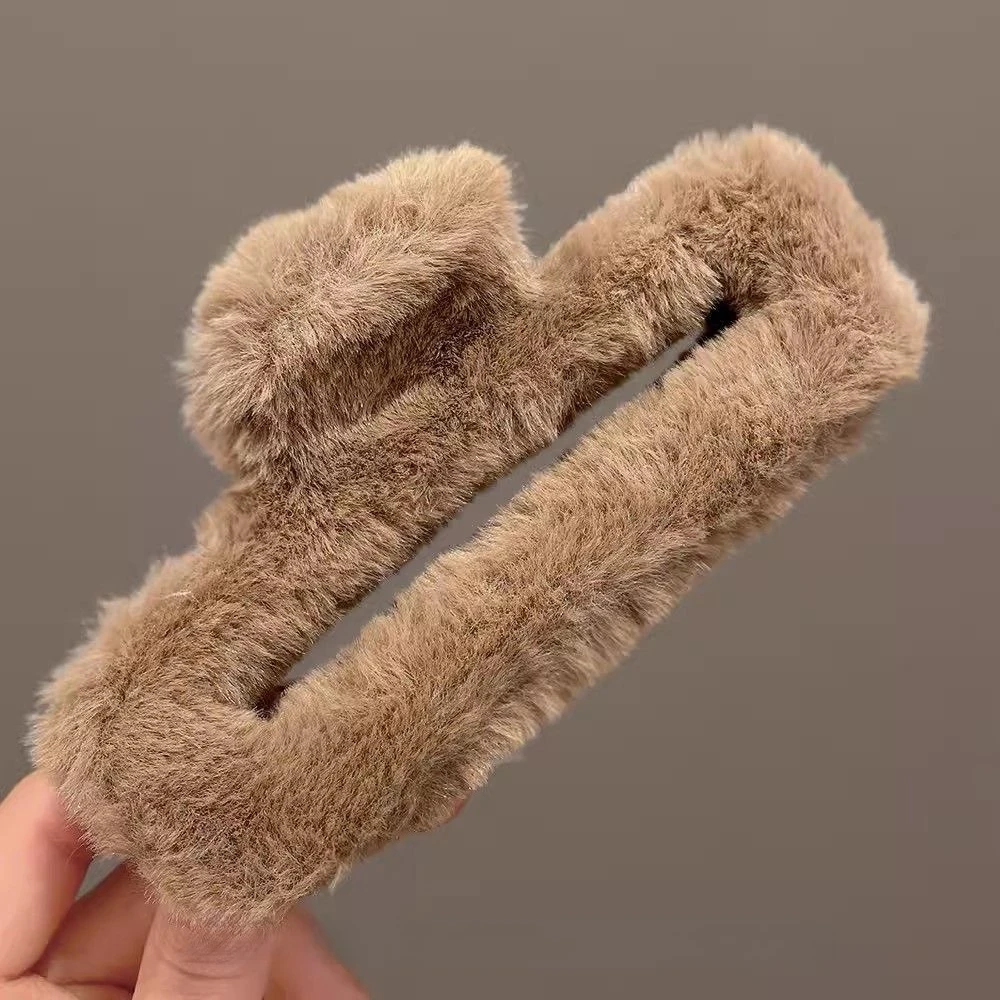 Square coffee shark hair clip, large plush autumn and winter headpiece clip