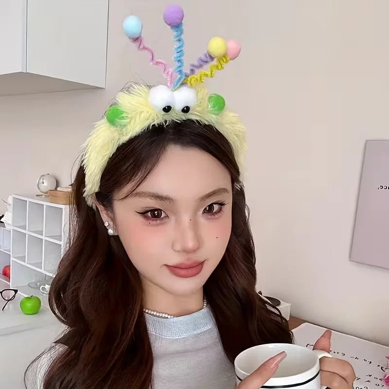 Cute Plush Big-Eyed Twist Stick Headband for Women - Soft, Non-Slip Hair Accessory Perfect for Face Washing & Styling