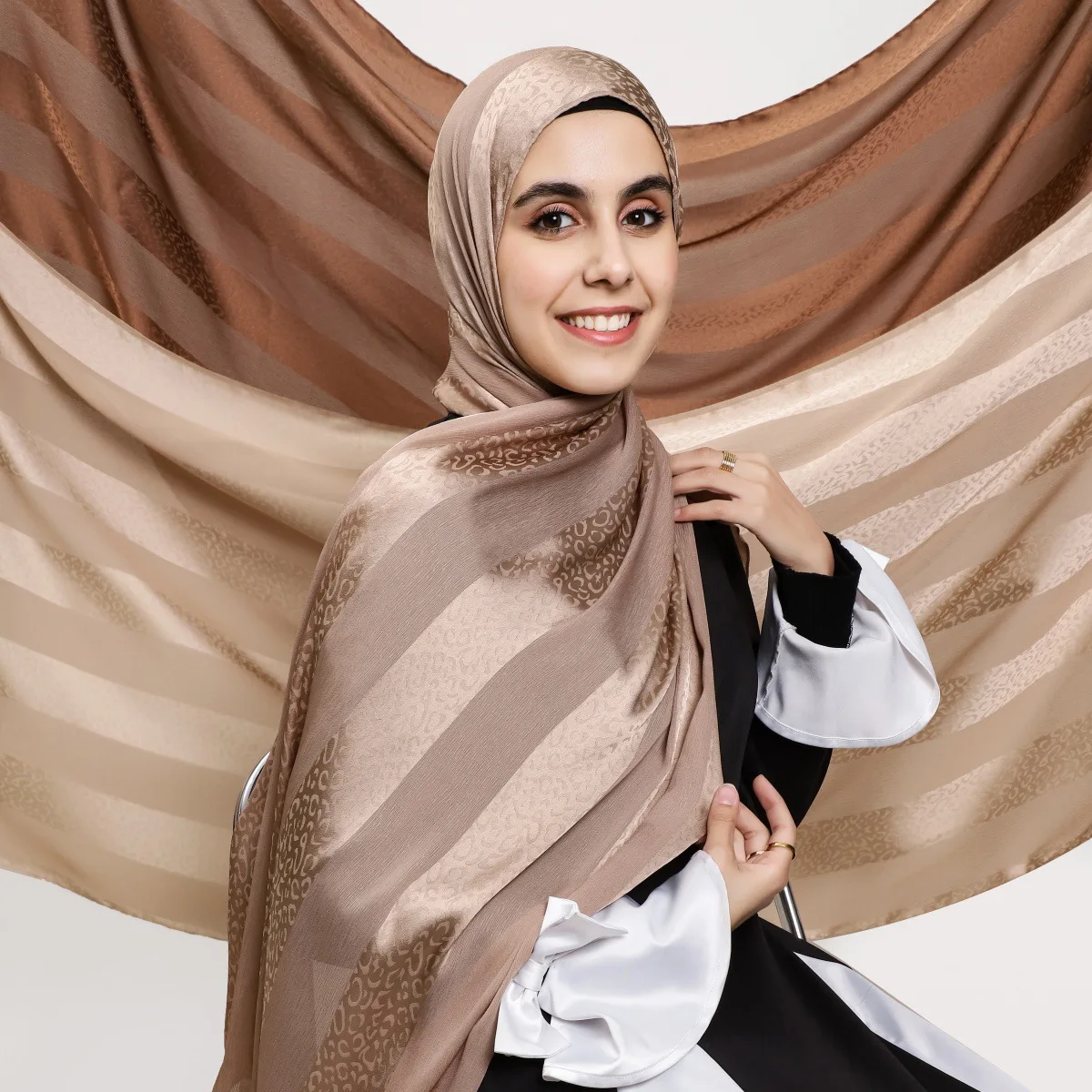 Elegant Muslim Hijab Women Bohemian Soft Satin Islam Ramadan Hijabs Foulard Femme Shawl Wrap Scarf Headscarf Bufanda Headband