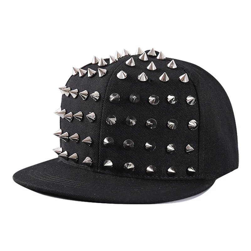 Street style rivet baseball cap for men and women,sun protection hat suitable for outdoor sports in spring and summer,adjustable