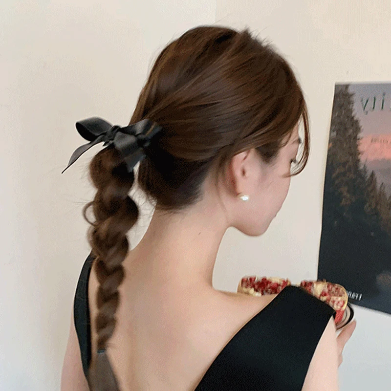 Women's Black Hair Clip French Temperament PU Leather Bow Duckbill Clip Sweet Hair Accessories