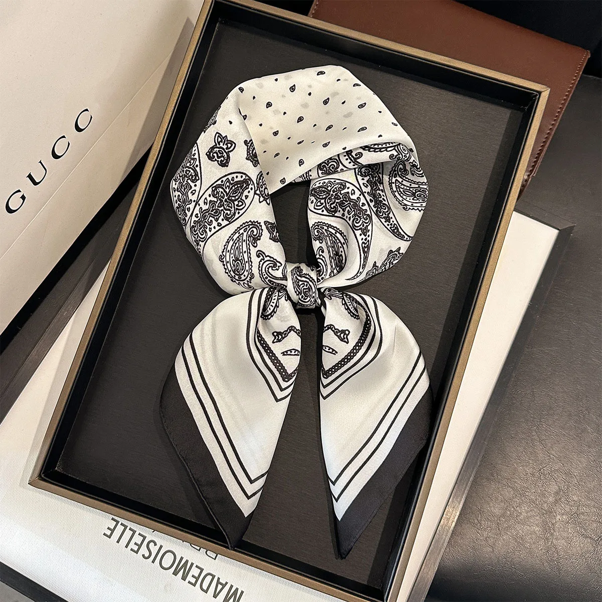Women 70*70cm Square Silk Scarf/scarves Luxury Wrap 2025 Hair Tie Band Bag Warp Soft Neckerchief Hijab Headscarf Female Foulard