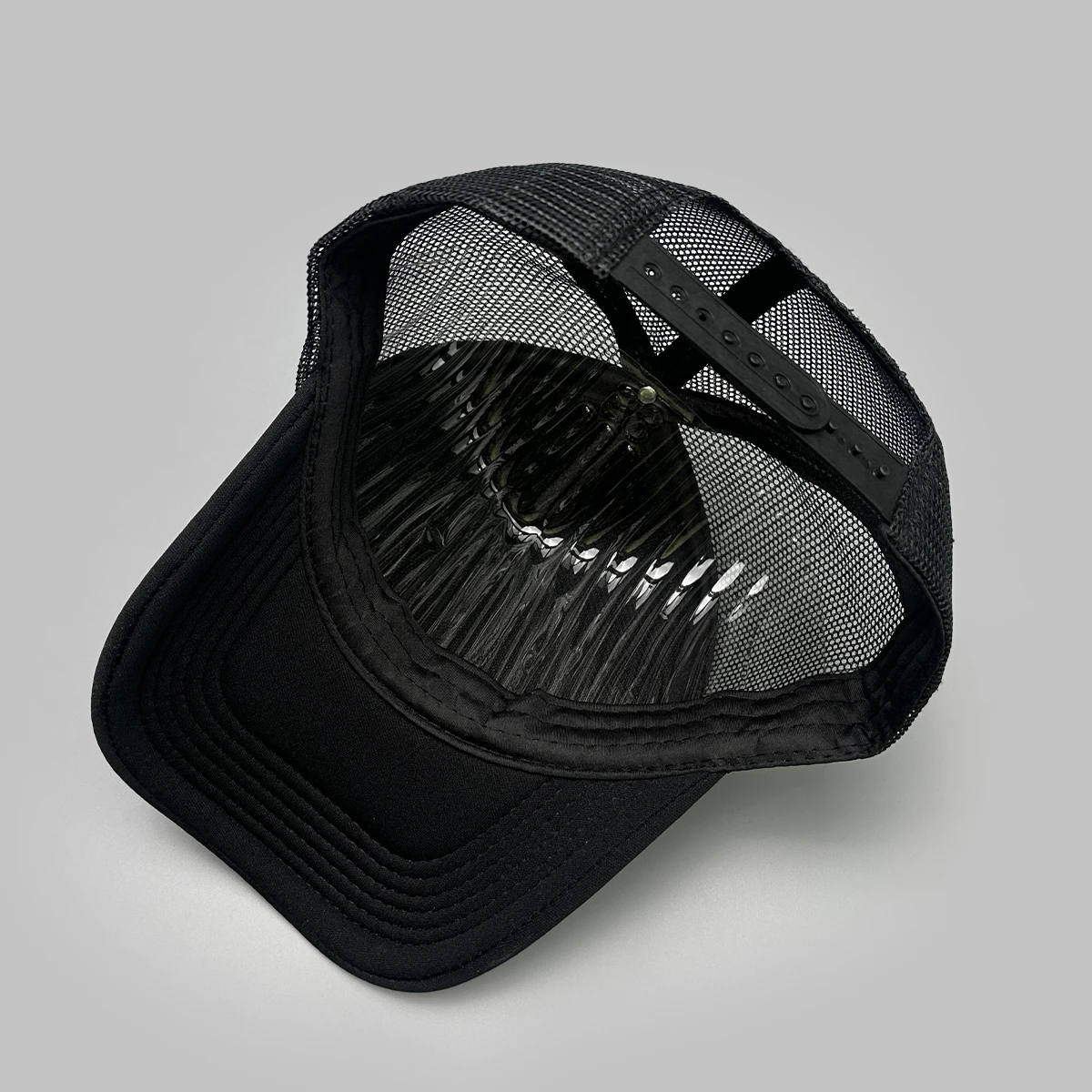 Cartoon Character Graffiti Printed Letter Baseball Hats New Unisex Sunshade Color Block Breathable Versatile Mesh Trucker Caps