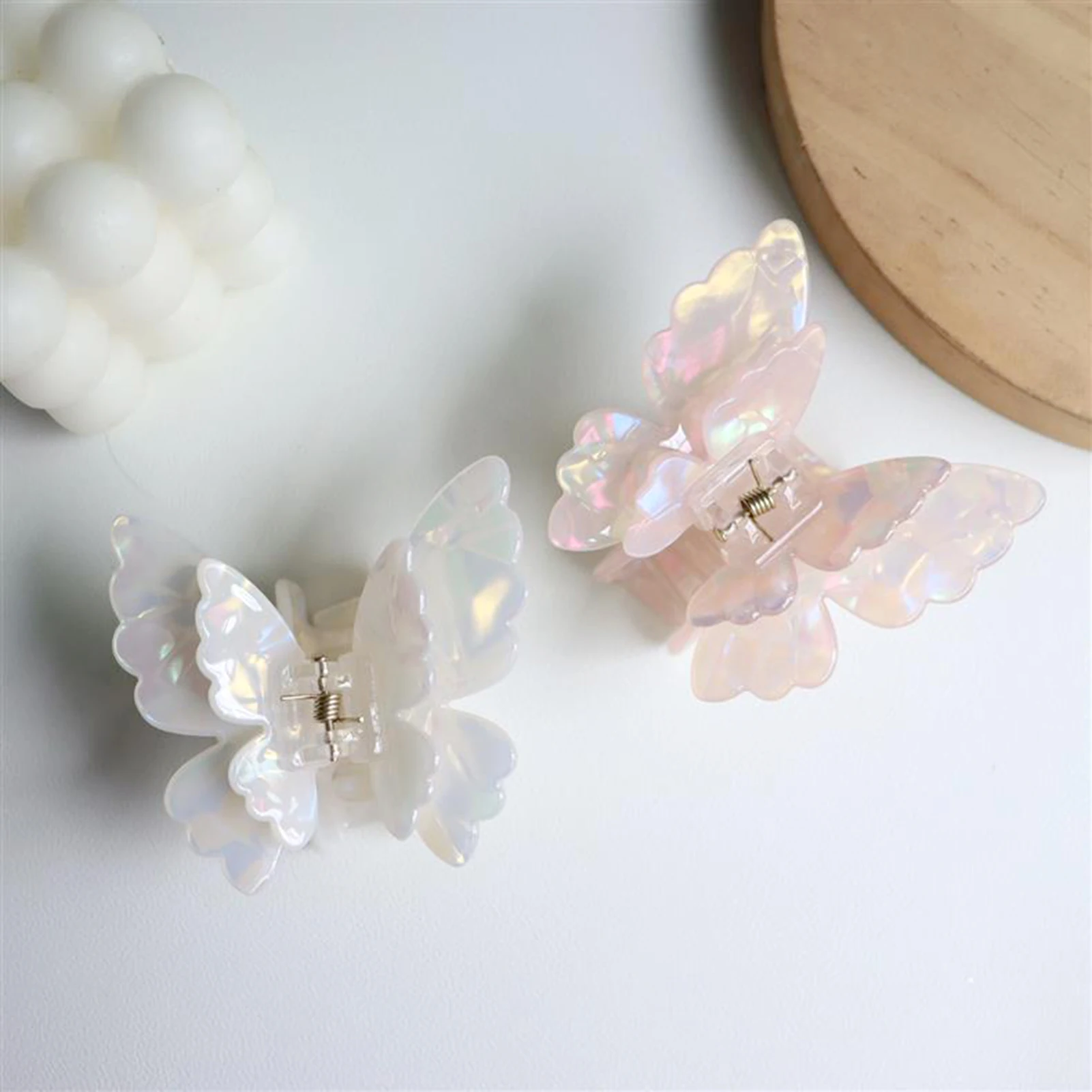 Fairy Butterfly Hair Claw For Women Korean Style Acetic Acid Shark Gripper Exquisite Pearlescent Color Hair Clip Hair Accessory