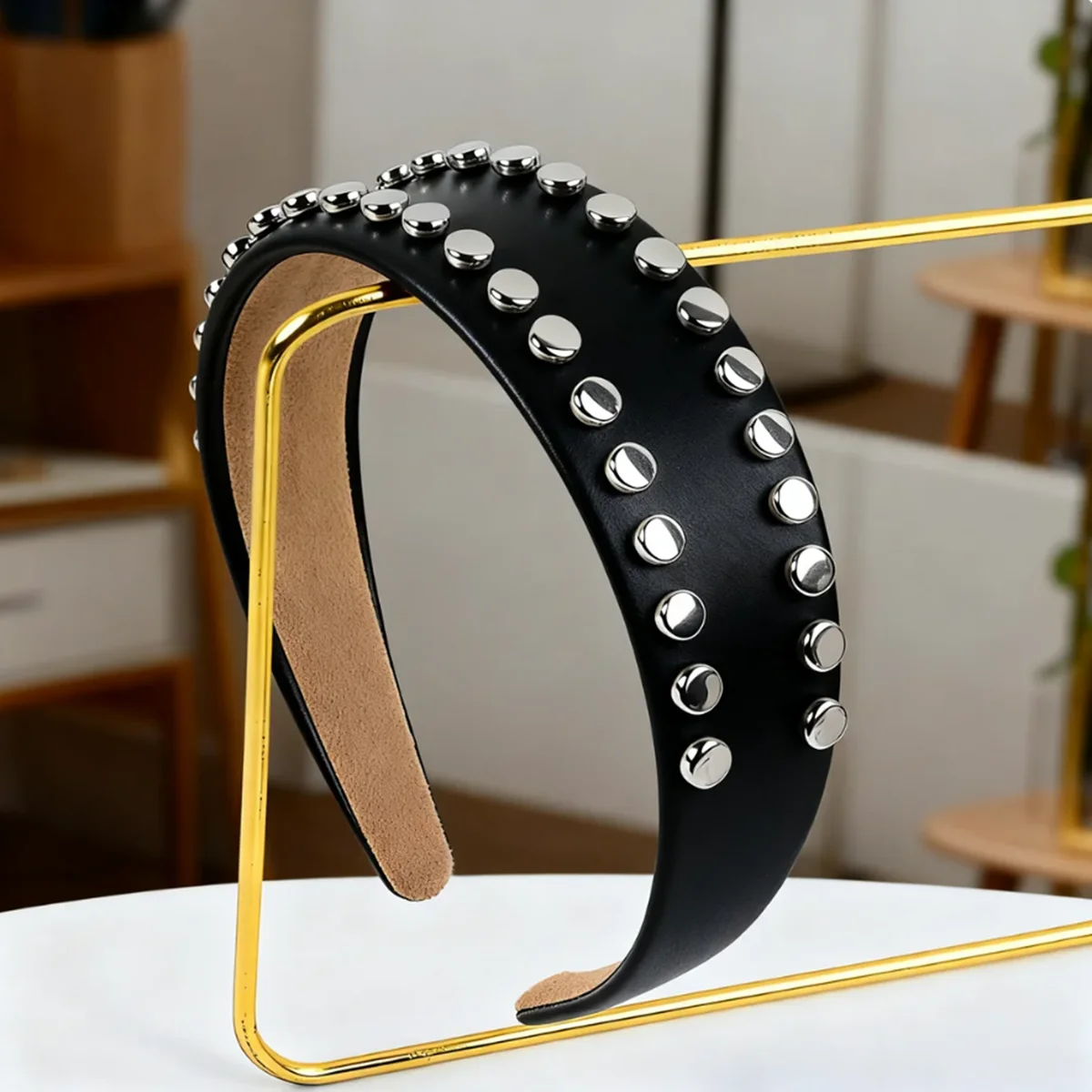 Studded Leather Headbands for Women, Punk Metal Rivet Hair Hoops, Vintage Wide Hair Accessories for Daily Streetwear and Party