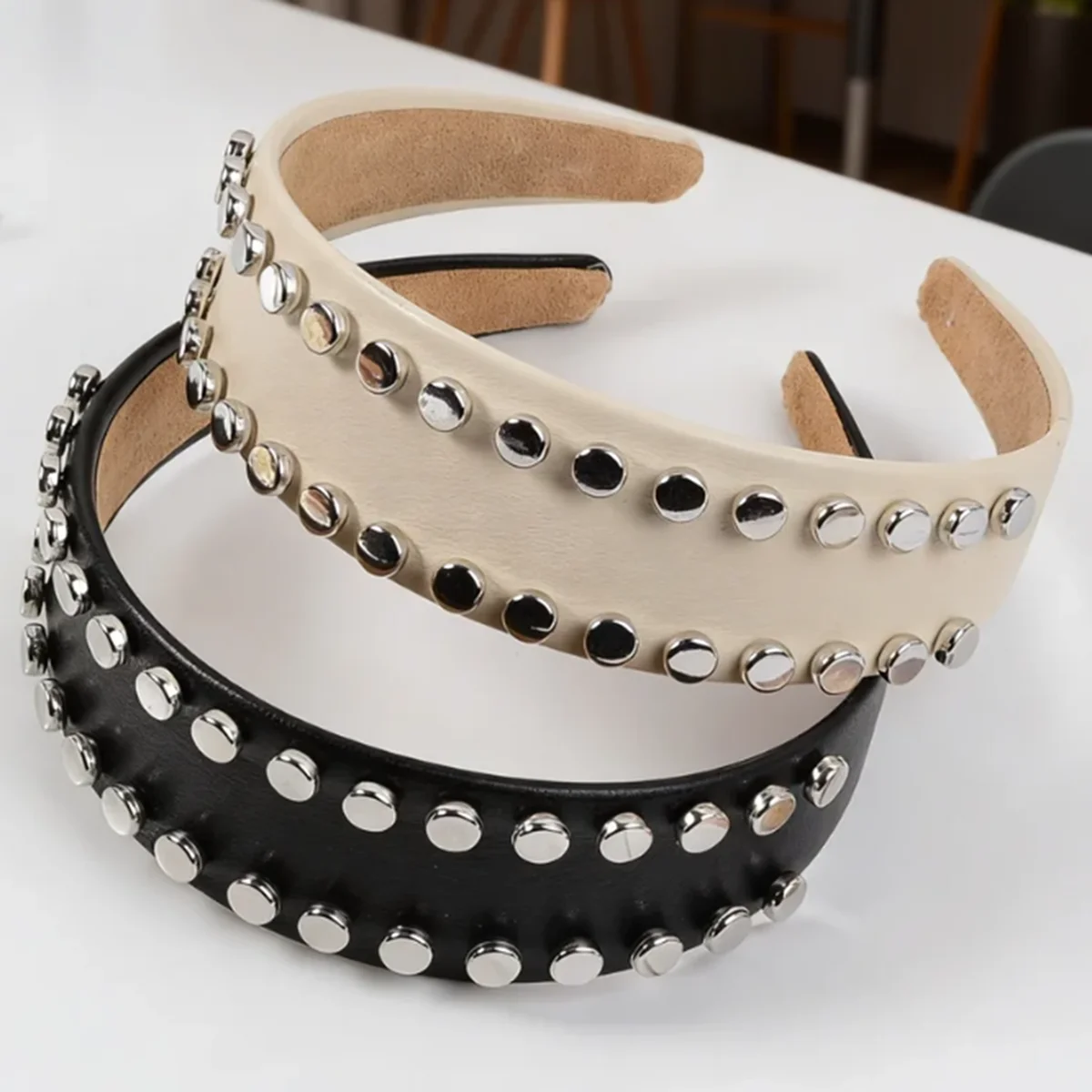 Studded Leather Headbands for Women, Punk Metal Rivet Hair Hoops, Vintage Wide Hair Accessories for Daily Streetwear and Party