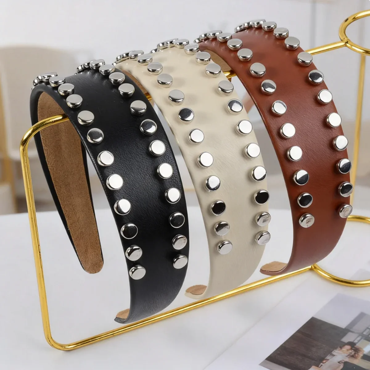 Studded Leather Headbands for Women, Punk Metal Rivet Hair Hoops, Vintage Wide Hair Accessories for Daily Streetwear and Party