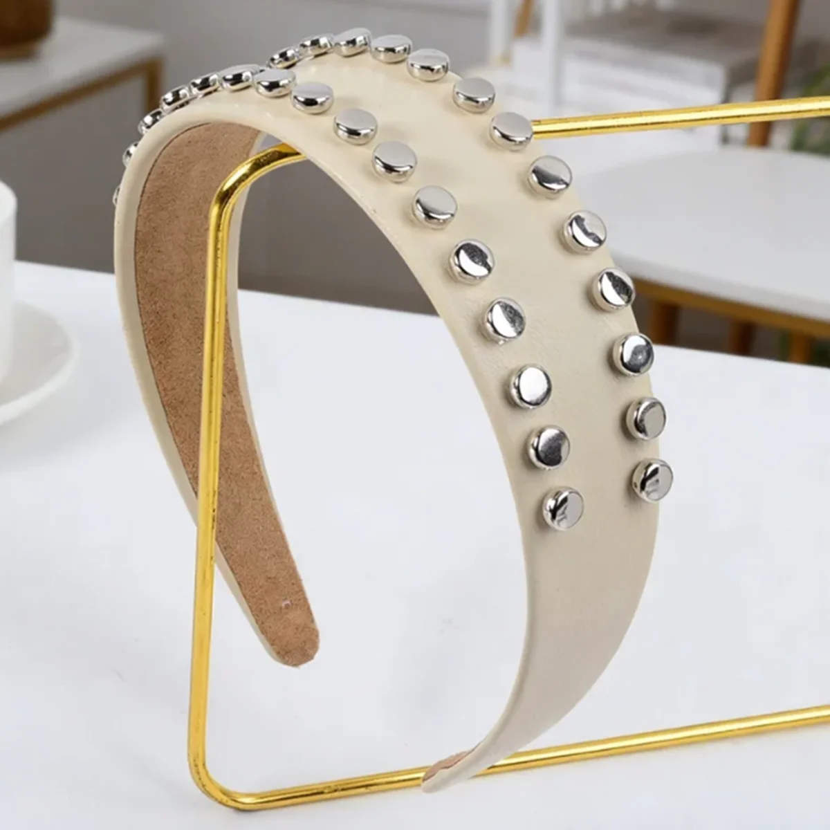 Studded Leather Headbands for Women, Punk Metal Rivet Hair Hoops, Vintage Wide Hair Accessories for Daily Streetwear and Party
