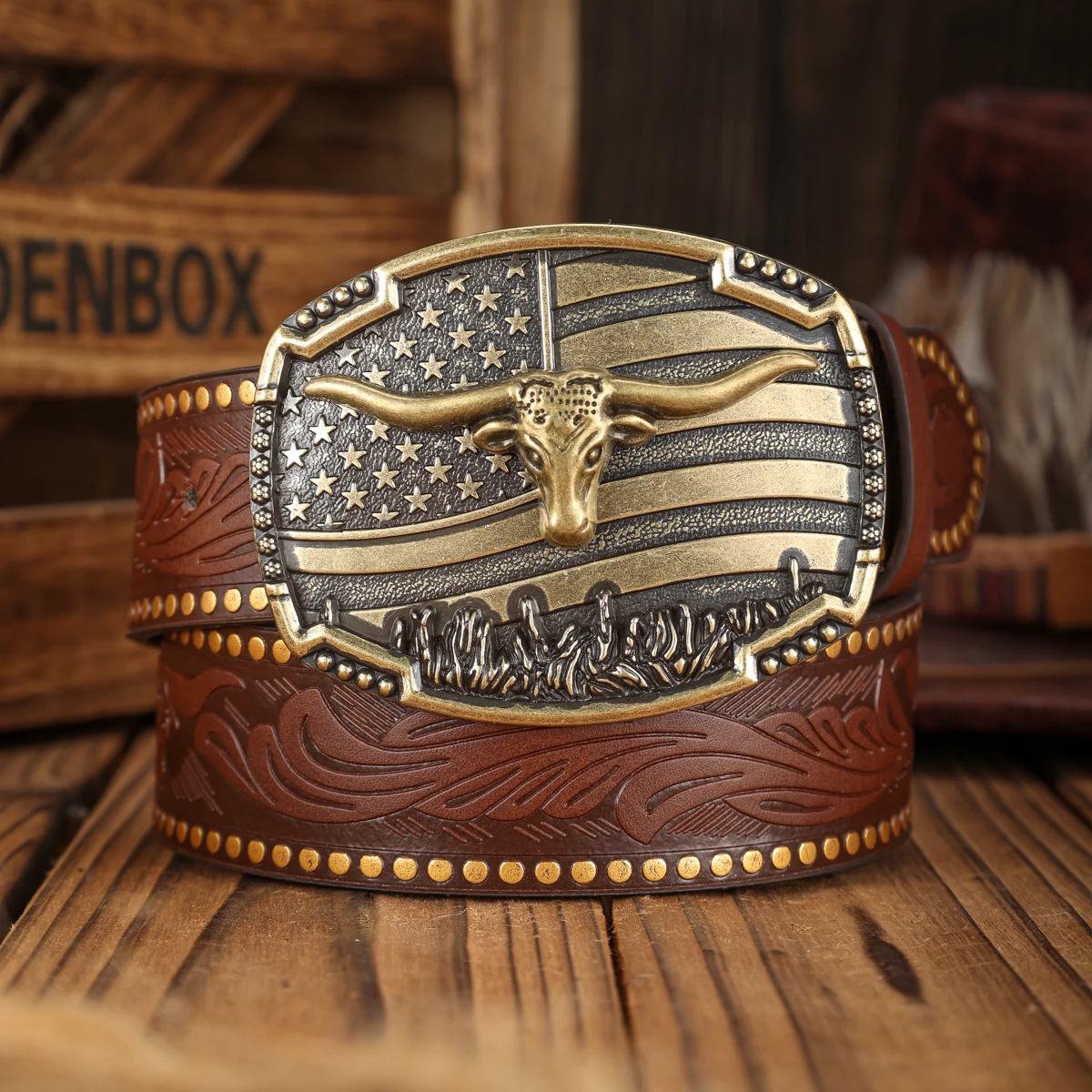 A PU Belt Suitable for Both Men and Women, Combining the Style of Western Denim and Retro, Is Perfect for Daily Casual Outings