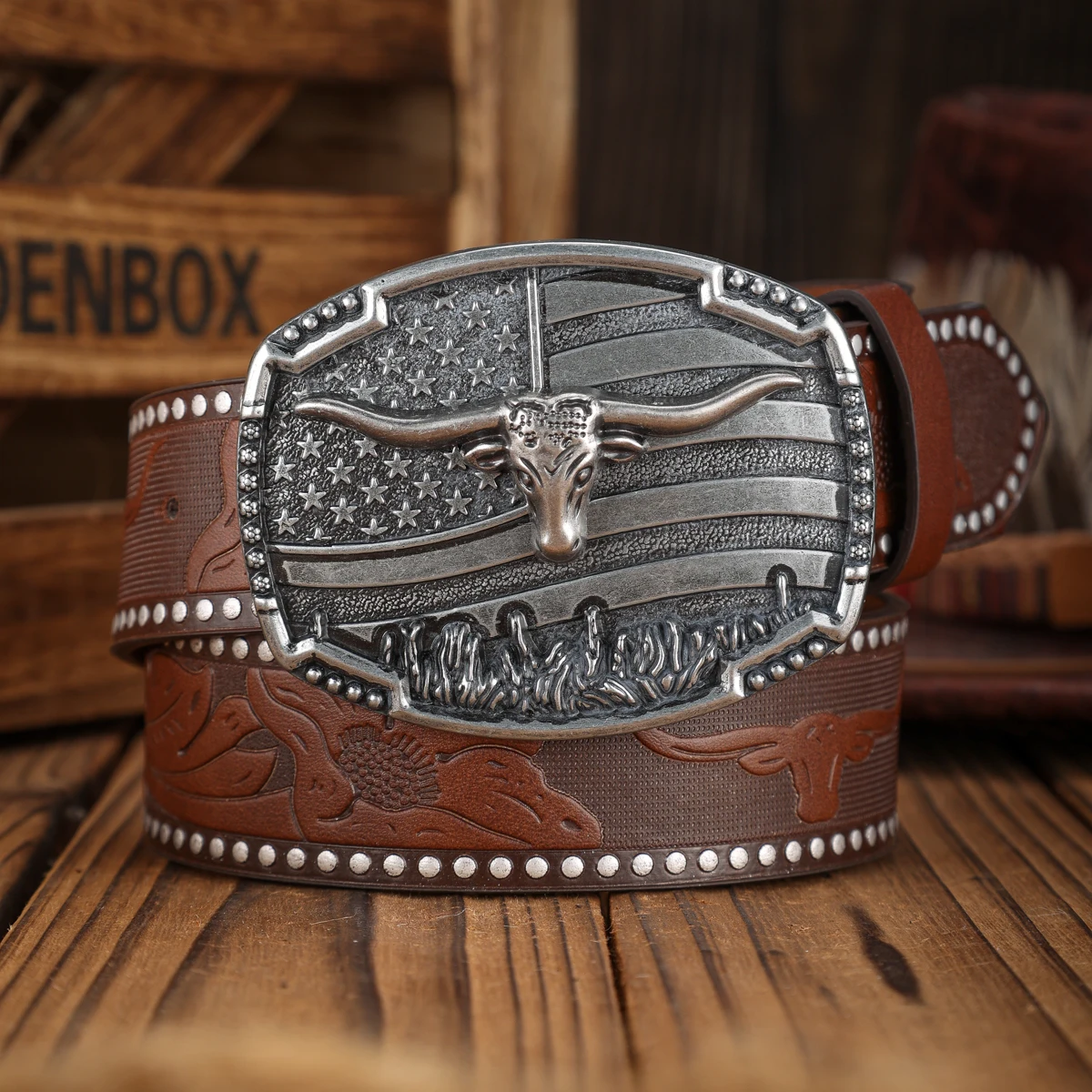 A PU Belt Suitable for Both Men and Women, Combining the Style of Western Denim and Retro, Is Perfect for Daily Casual Outings