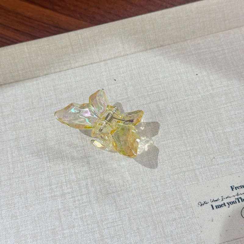 Women's Hair Claw Clips Korean Butterfly Sweet Kawaii Fashionable Transparent Hair Grab High-quality Hair Accessories For Girl