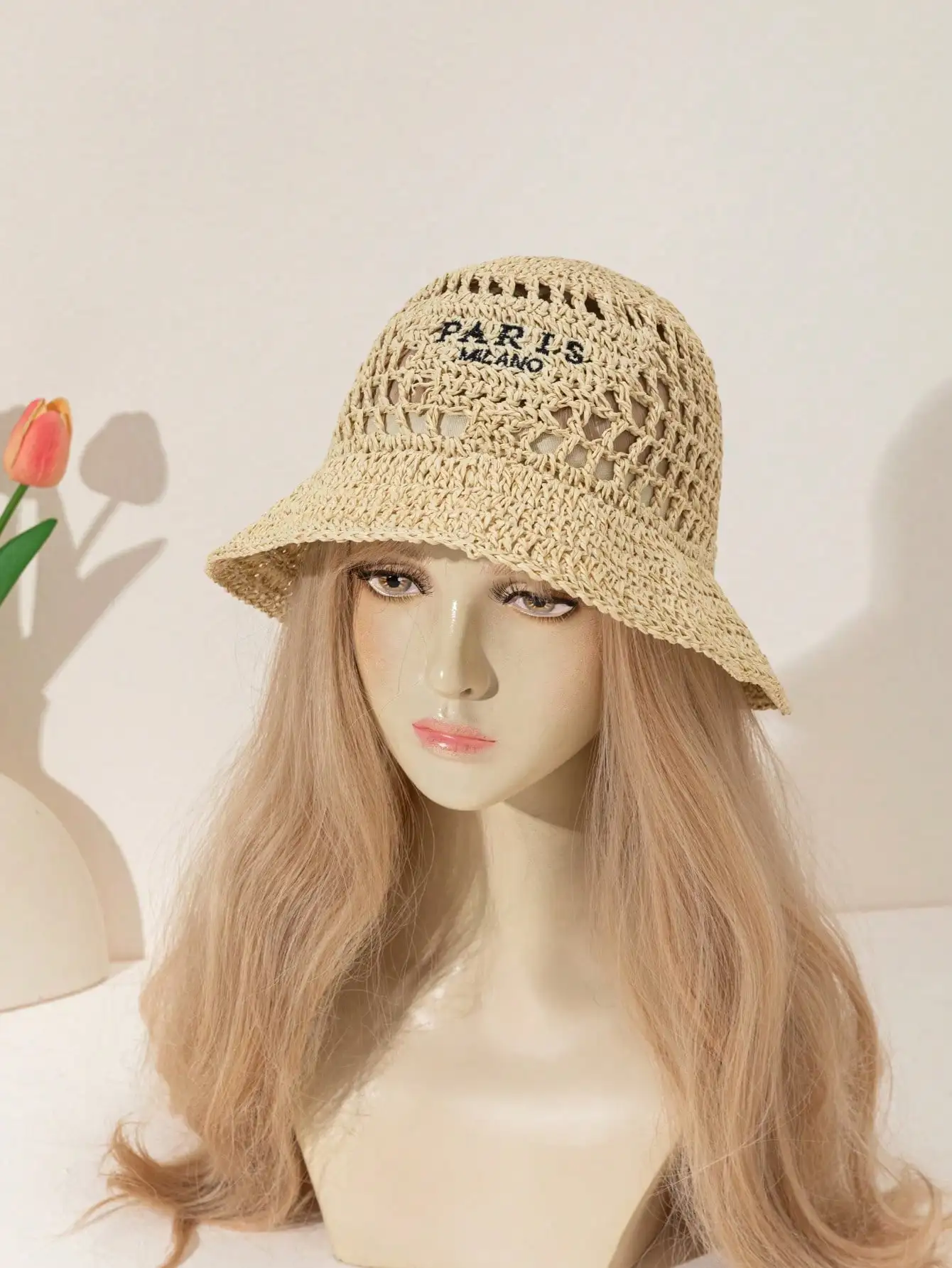 Women's Fashionable Bohemian Beach Resort Inverted Triangle Letter Embroidery Handmade Crocheted Straw Hat