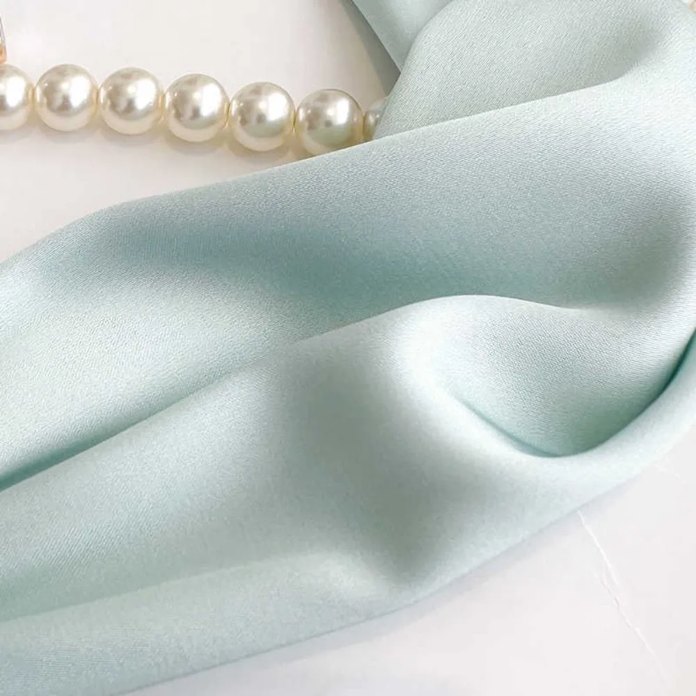 Fashion Magnetic Buckle Neck Scarf Narrow with Pearls Chain Necklace Satin Scarf Thin Soft Neckerchief