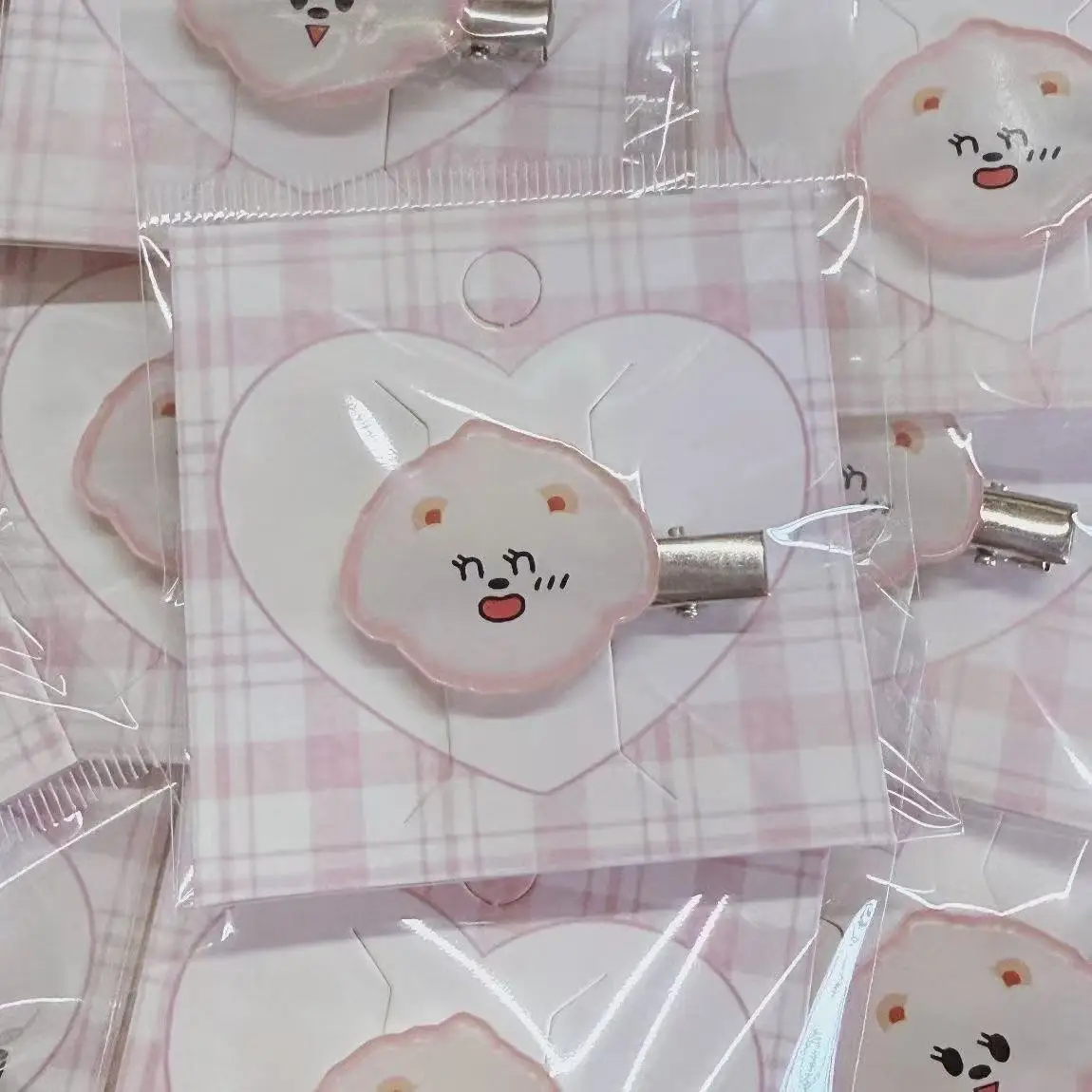 2Pcs Cute Fluffy Bear Hair Clips Kawaii Acrylic Barrettes with Different Expressions for Girls Women Jewelry HairClip