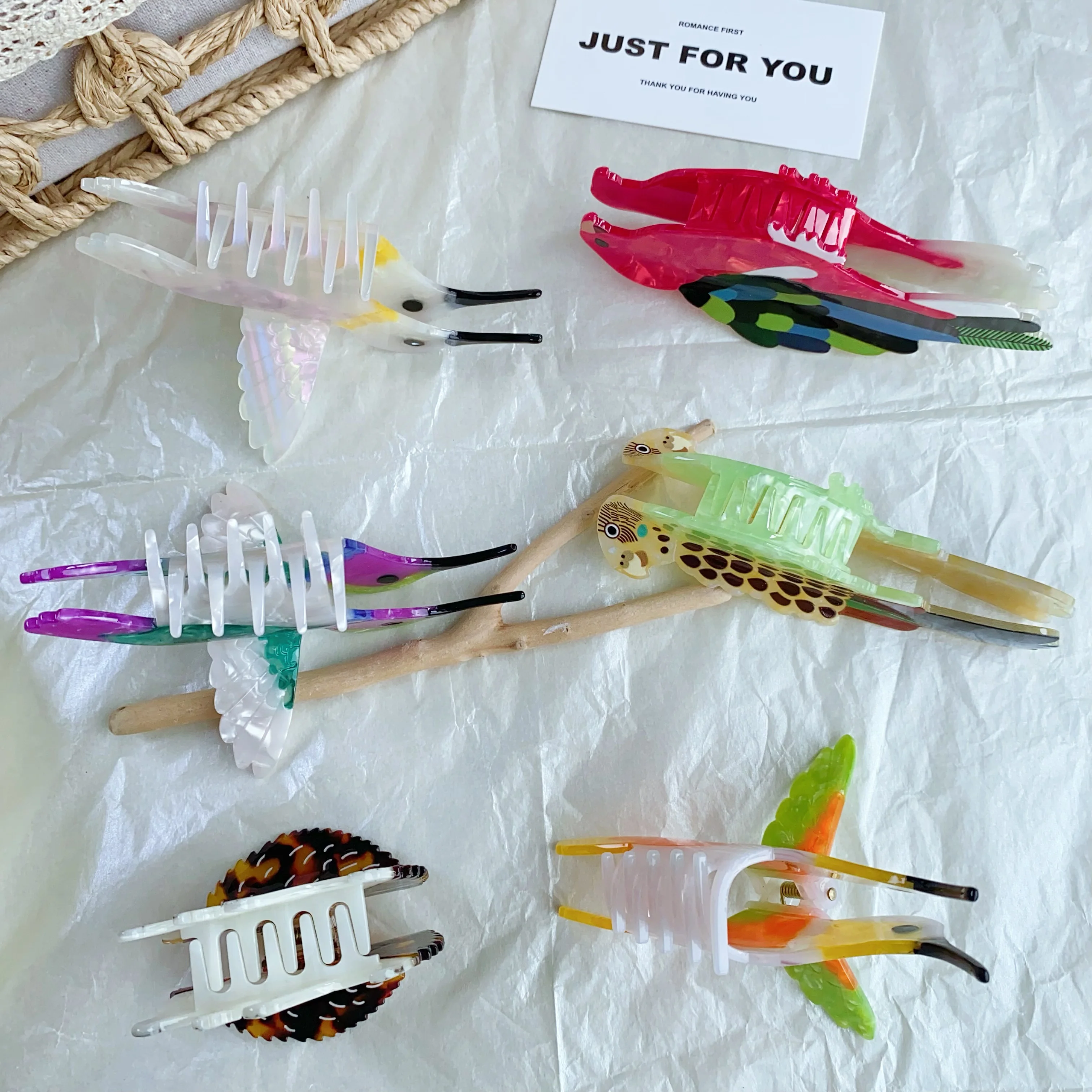 Novelty Bird & Hedgehog Acetate Hair Claw Clips, Whimsical Hummingbird Parrot Shark Clips for Women Girls