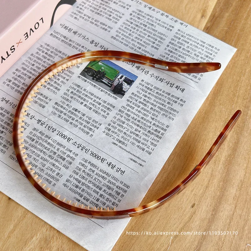 A headband suitable for wearing glasses~FRANCE Gold Headband from South Korea, French Retro Leopard Print Color
