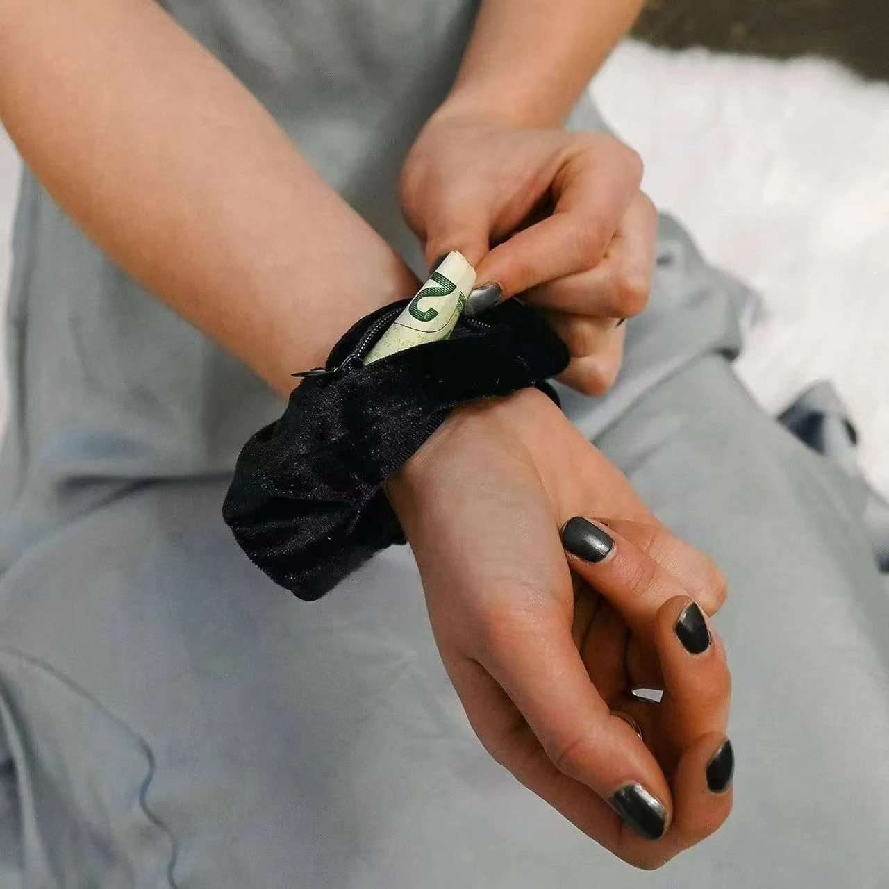 1/3/5pcs Portable Hidden Safe Sight Secret Hair Tie Storage Case Hair Scrunchie With Zipper Hide Key Cash Jewelry Travel Outdoo