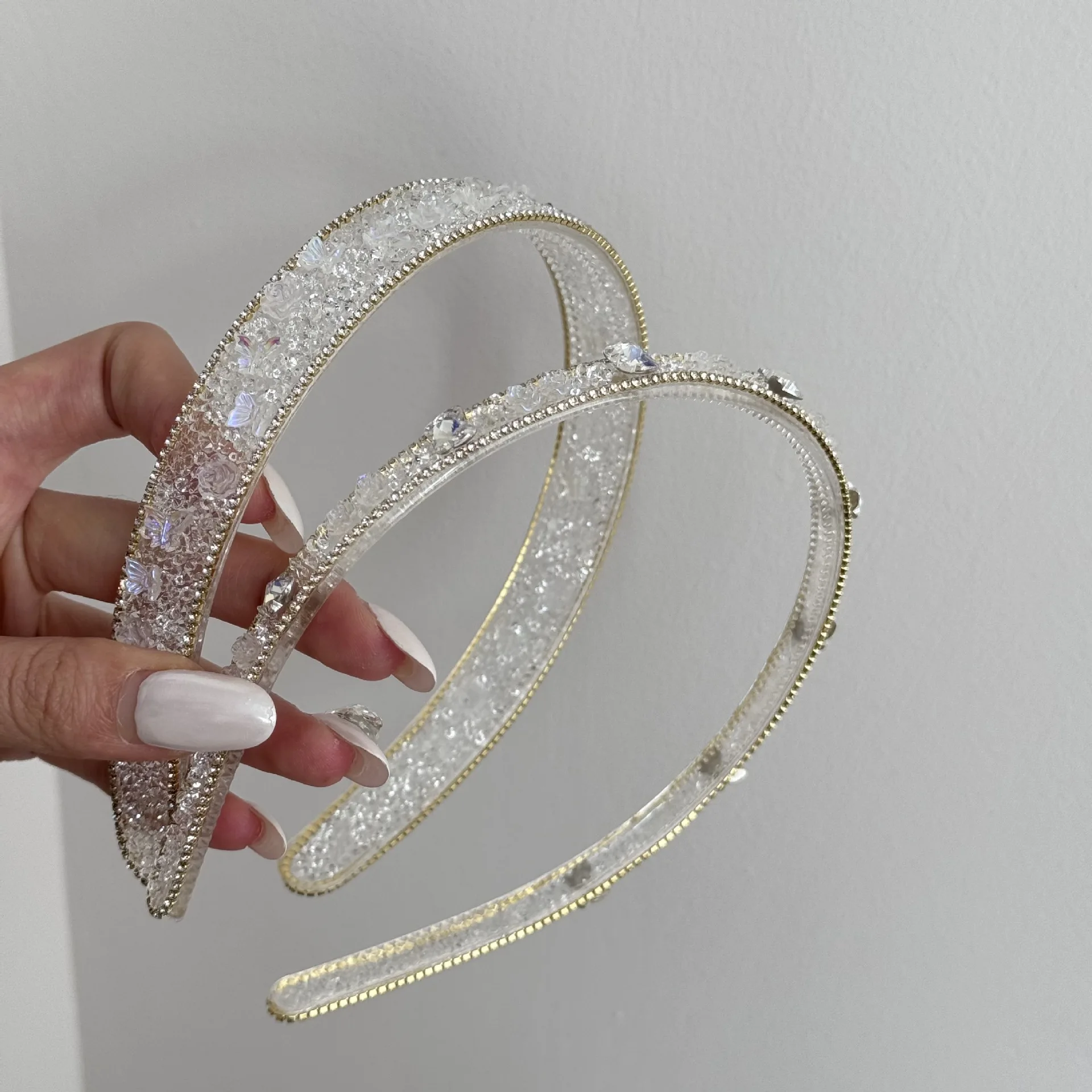 Hair Bands for Women Girl Korean Accessories Headband Luxury Designer Fascinators Elegant Butterfly Rhinestone Vintage Popular