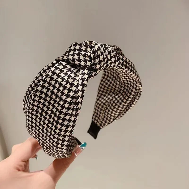 Ethnic Style Fabric Knotted Headband Wide Edge Hair Accessories for Women Girls Non-Slip Hairband Fashion
