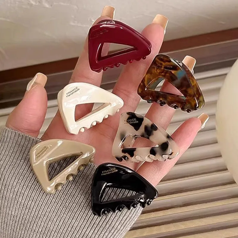 French Style Triangle Acetate Small Hair Claw For Women Girl Sweet Hair Ornament Mini Claw Clip Hairpin Hair Clip Hair Accessory
