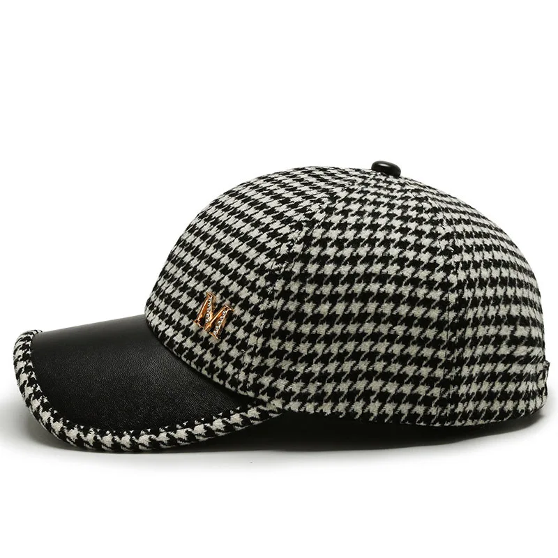 Fashions Check Baseball Cap for Women Winter Keep Warm Windproof Street Wild Trend Cap