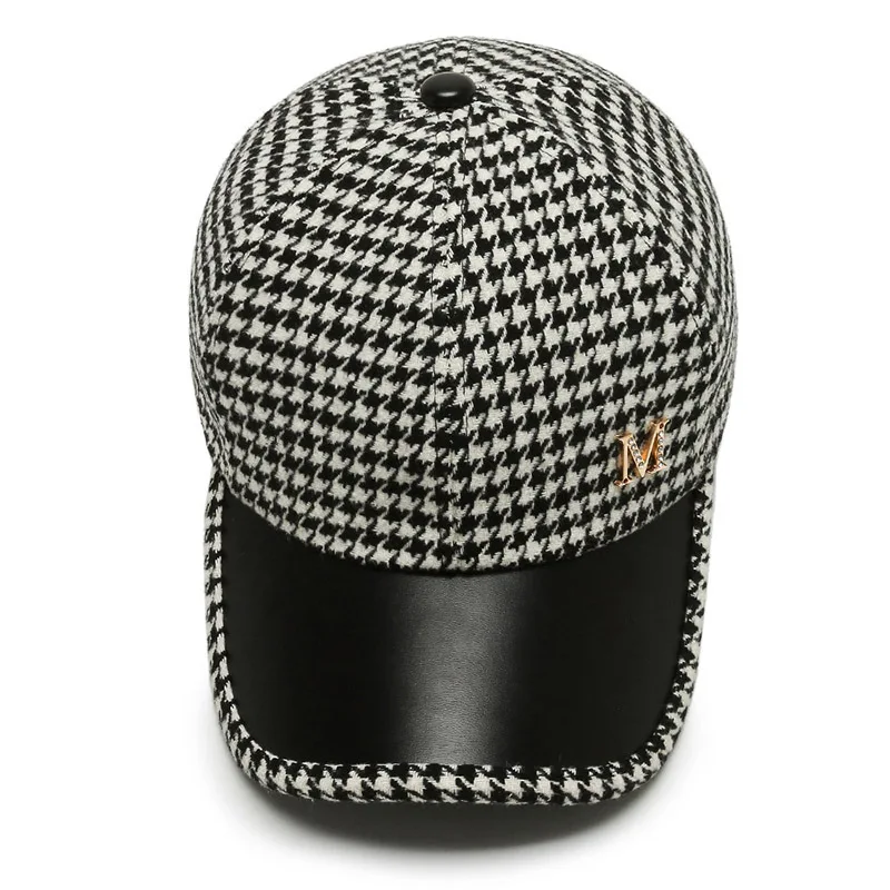 Fashions Check Baseball Cap for Women Winter Keep Warm Windproof Street Wild Trend Cap
