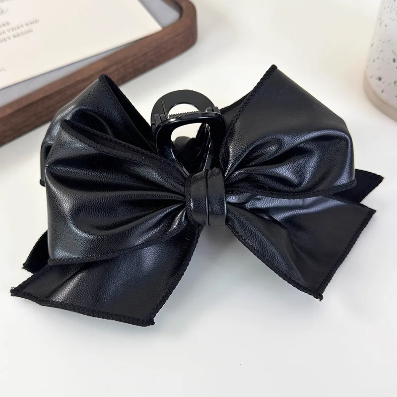 Vintage PU Bow Hair Claw Clips for Women Elegant Bowknot Hairpins Barrettes Hair Accessories Large Size Ponytail Hair Clips Crab