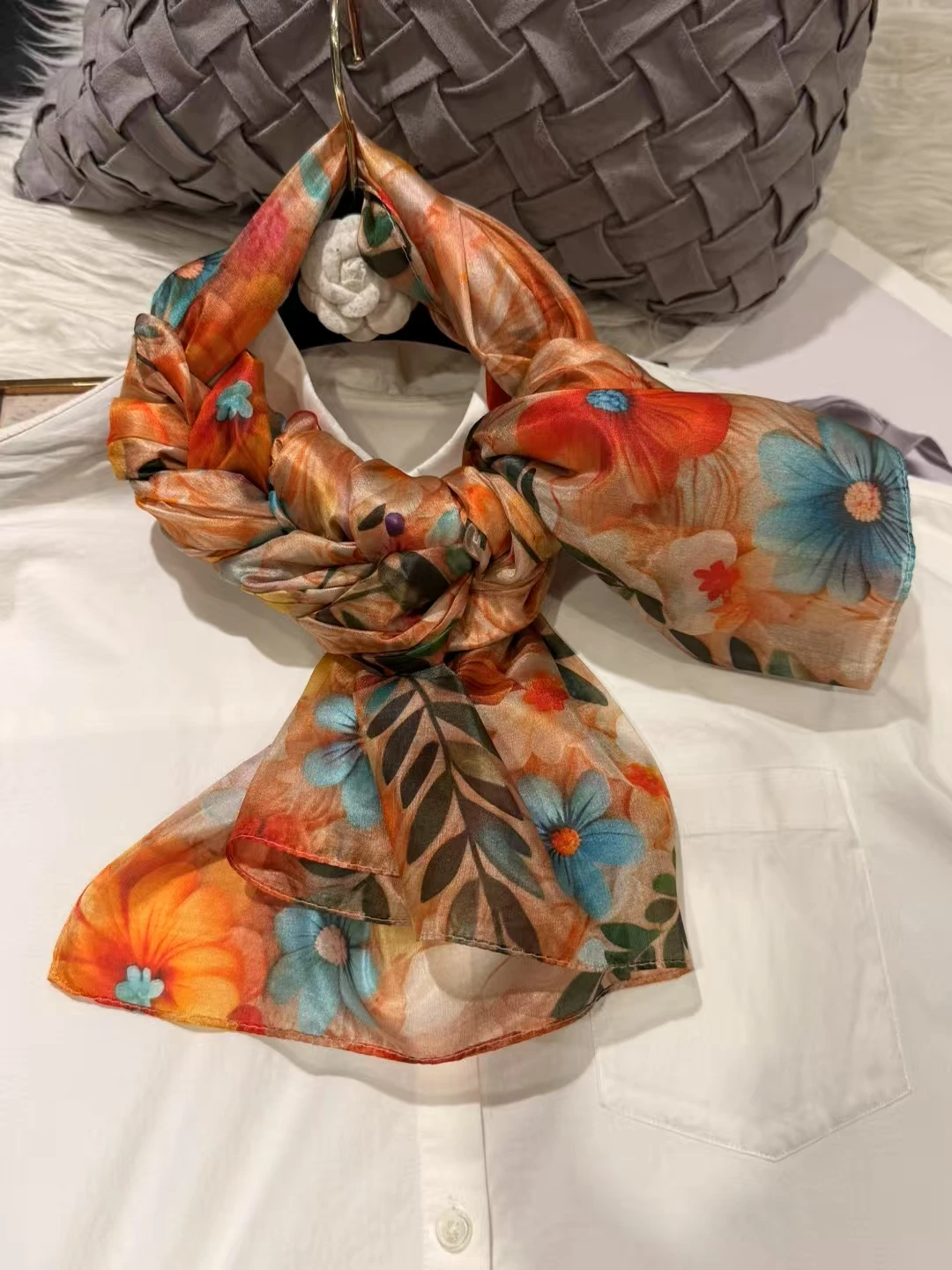 White Blue Women 100% Mulberry Silk Scarf Elegant Floral Design Long Silk Scarf Cape Summer Beach Silk Shawl Wrap Hijab Scarf