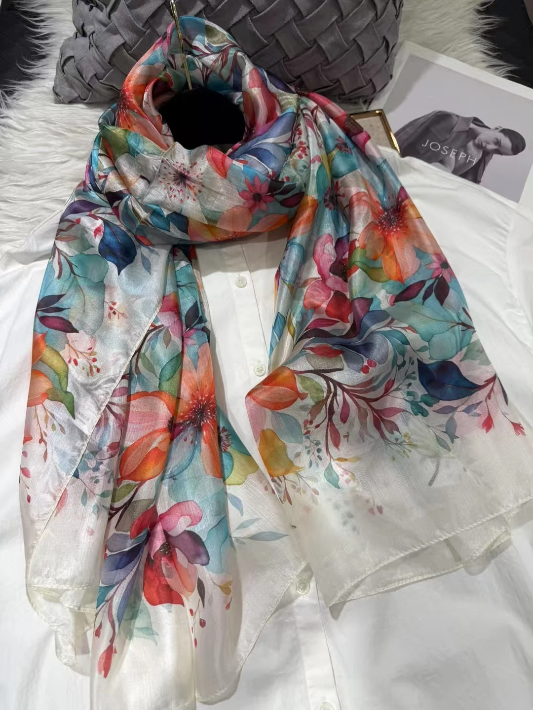 White Blue Women 100% Mulberry Silk Scarf Elegant Floral Design Long Silk Scarf Cape Summer Beach Silk Shawl Wrap Hijab Scarf