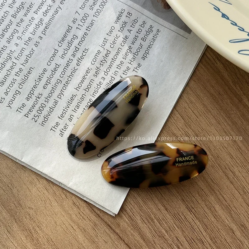 Fever blogger's same elliptical small hair clip, Korean French side clip, retro bangs clip, duckbill clip cute temperament