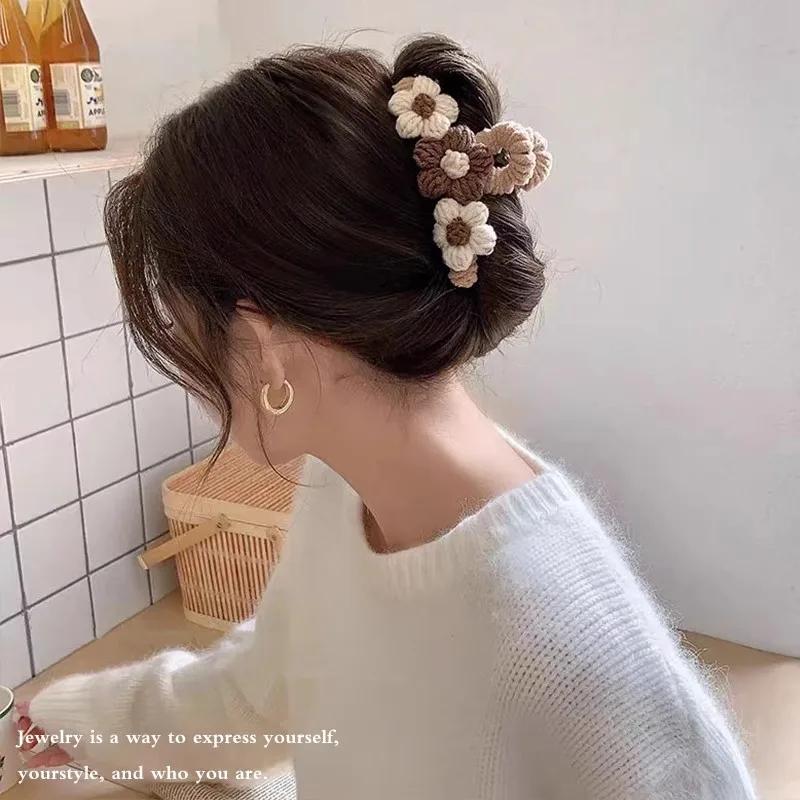 Winter Plush Hair Claw For Women Girls Sweet Hair Ornament Long Thich Hair Hairpin Headband Hair Clip Fashion Hair Accessories