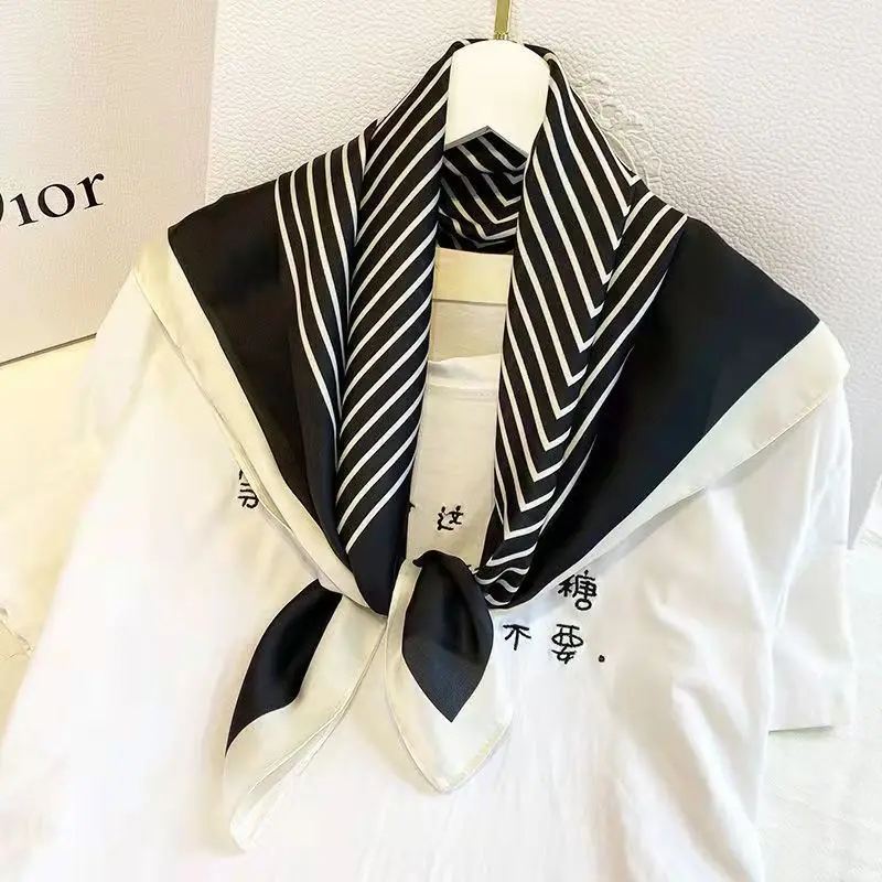 New Fashion Zebra Printed Square Scarf Soft Satin Thin Smooth Neck Scarf 70*70cm Vintage Style Sunscreen Headscarf For Women