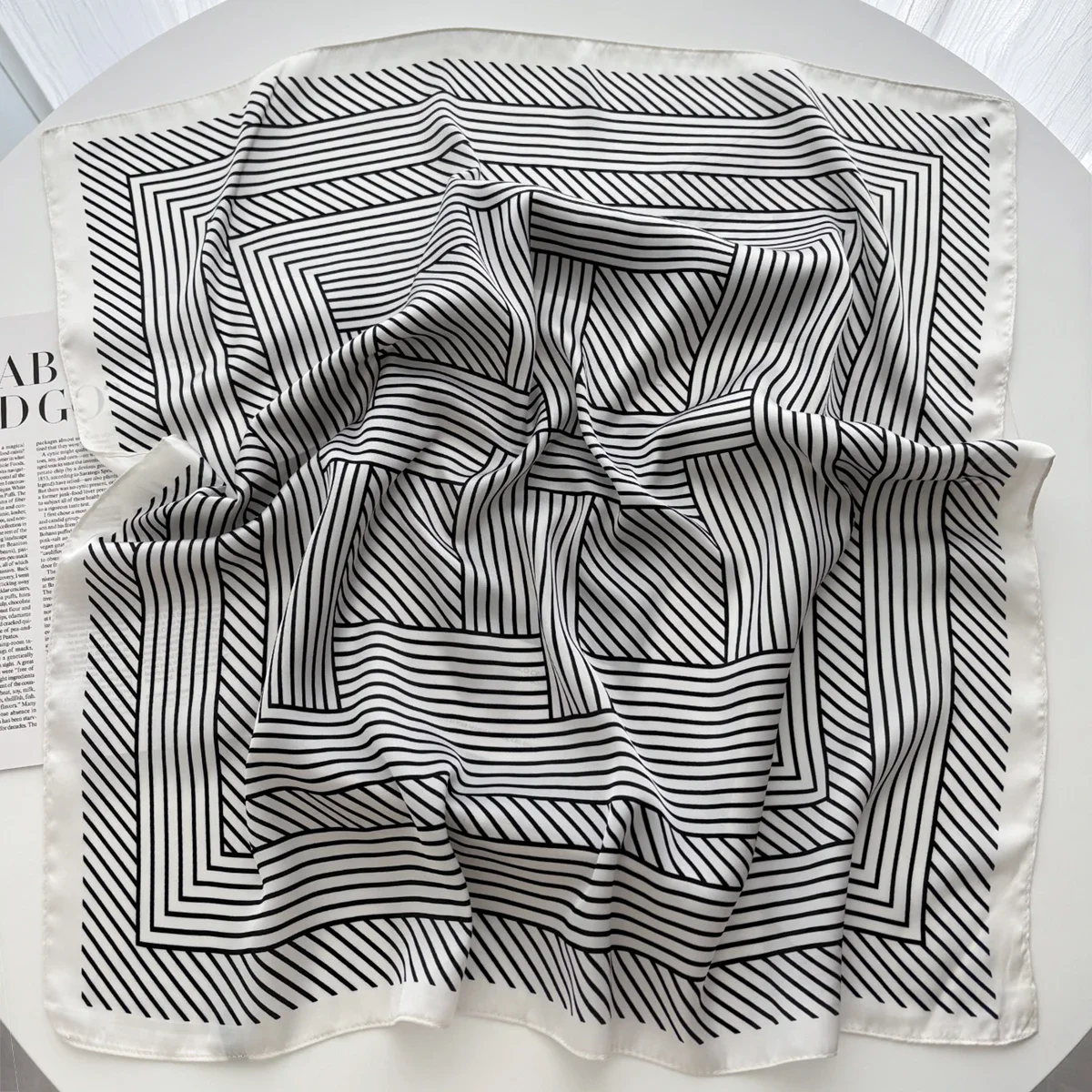 Flower Printed Square Scarf Elegant Thin Breathable Decorative Neck Scarves Windproof Headscarf For Women