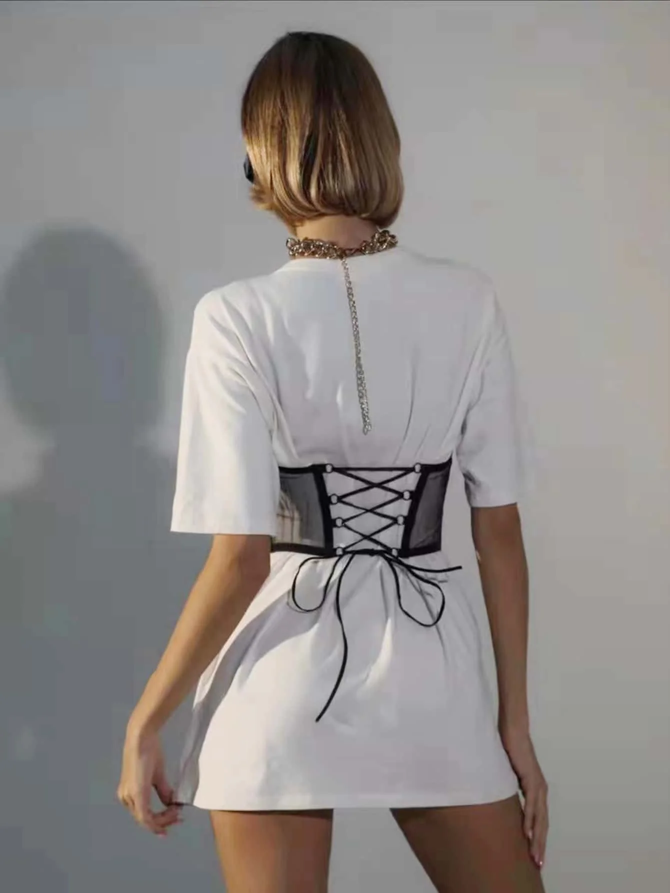 HERSHINE 1-Piece Women's Sexy Shaping Waist Belt, Alluring Bust-Enhancing Wide Waist Belt, Dress Accessory，spring，summer