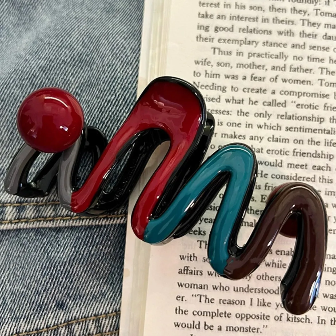 Japanese and Korean disc hair shark clip for Women, Non-Slip Kawaii Updo Claw Clip, Daily Party Gift Evening Wedding Trendy