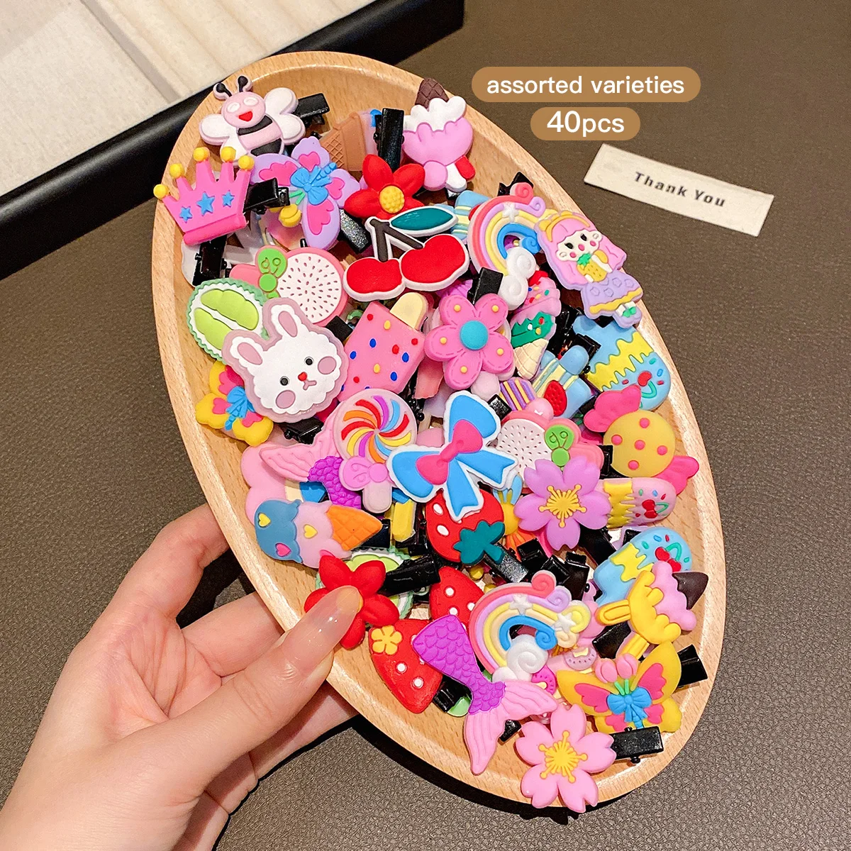 40 random cartoon cute hair clips with sweet and stylish hair accessories suitable for daily use