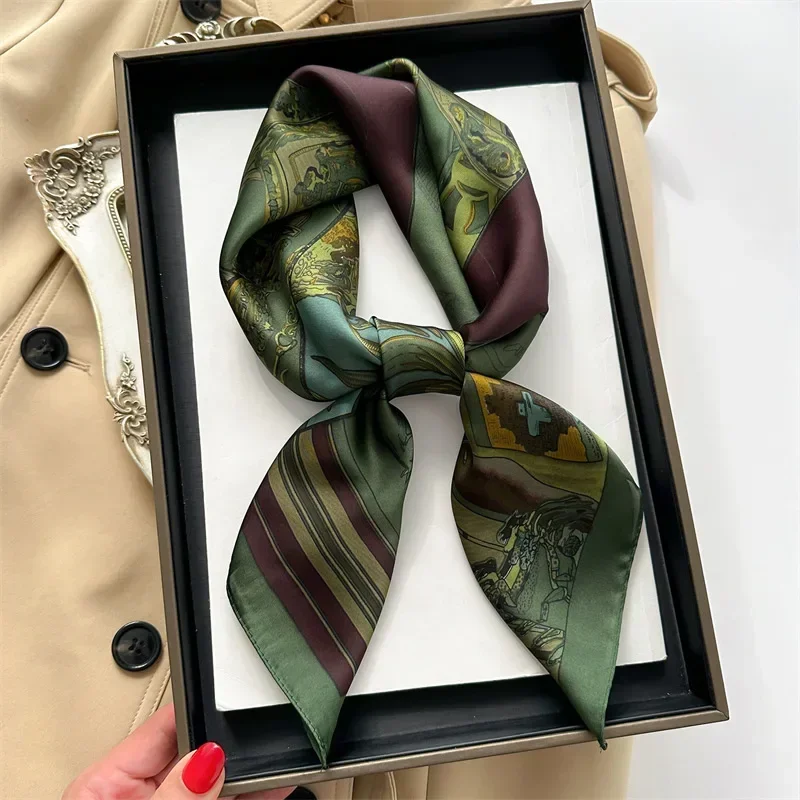 Spring/Summer Retro Horse Print Neckerchief 70*70cm Green Square Scarf Women’s Breathable Imitation Silk Bandannas