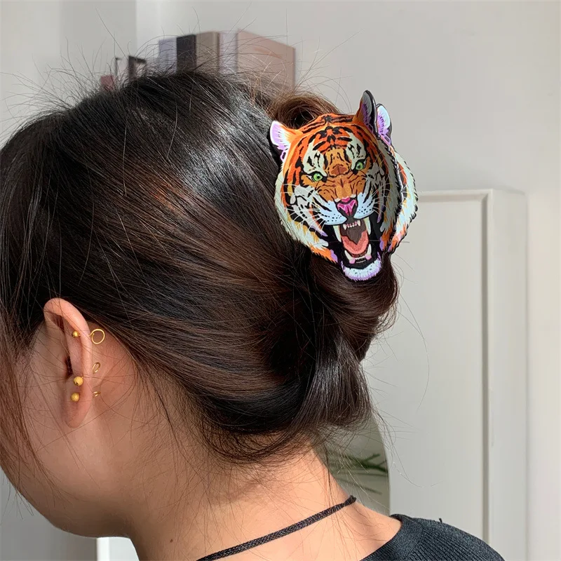 1/2pcs Autumn and winter animal hair clip, tiger, cheetah, shark clip, hair clip, back of the head, grab clip, hair accessory