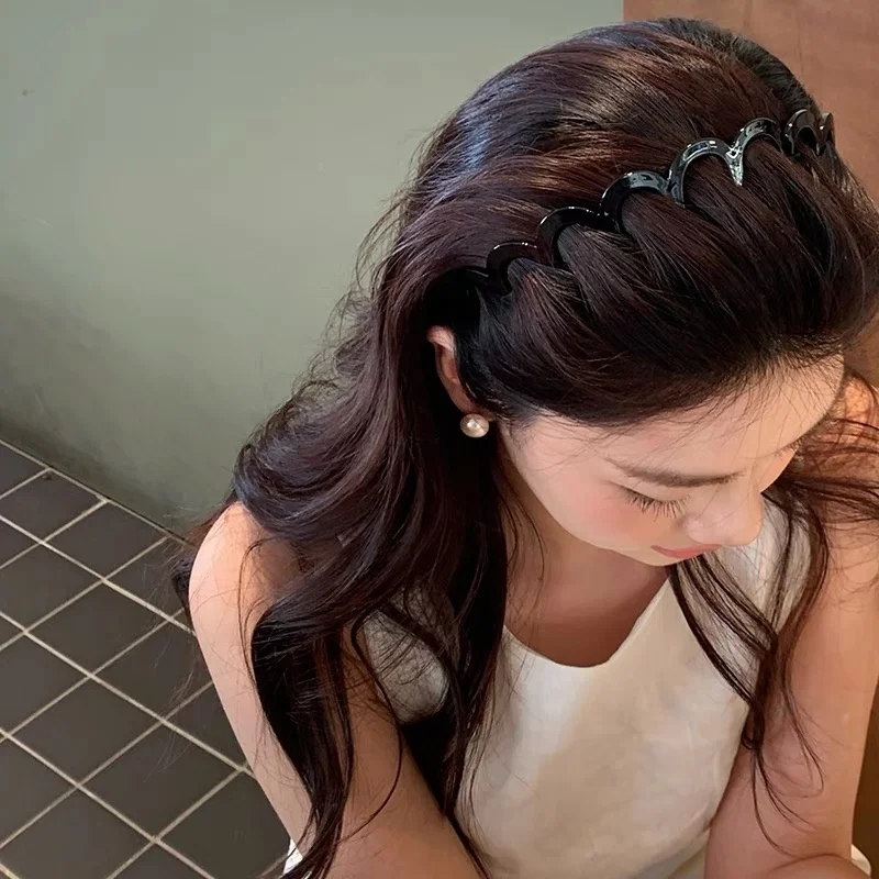 3 Pieces of Wavy, Toothed, High Cranial Top Texture Hair Bands, Pressure-Free, Suitable for Both Men and Women