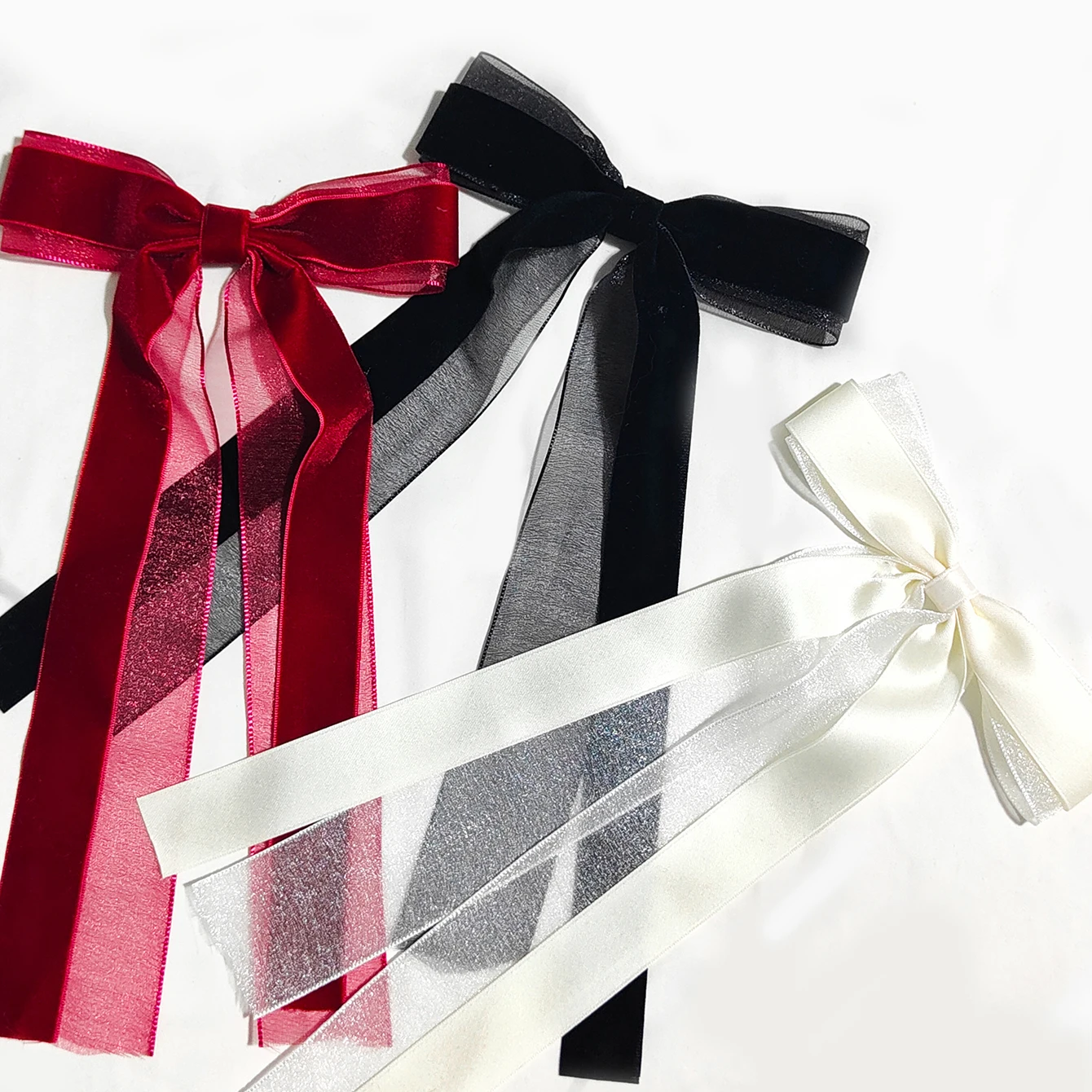A Vintage and High-End French Hairpin with a Mesh Velvet Bow Ribbon