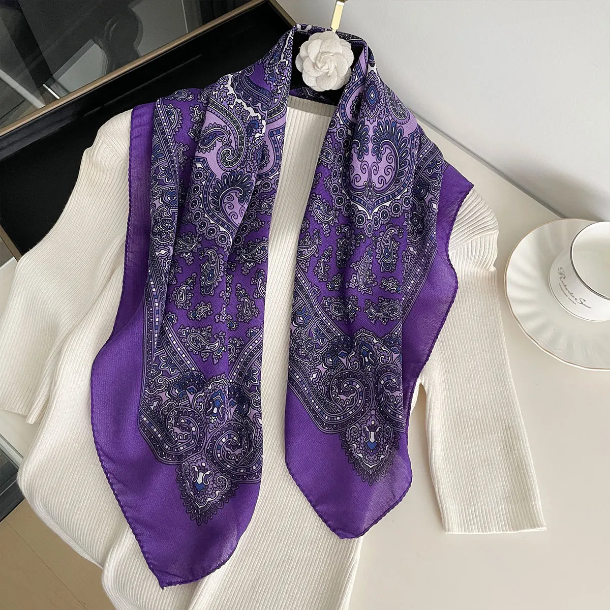 New Fashion 70X70cm Women's Scarf Paisley Print Scarf Cotton Texture Square Shawl Decorative Headband Neck Luxury Design Bandana