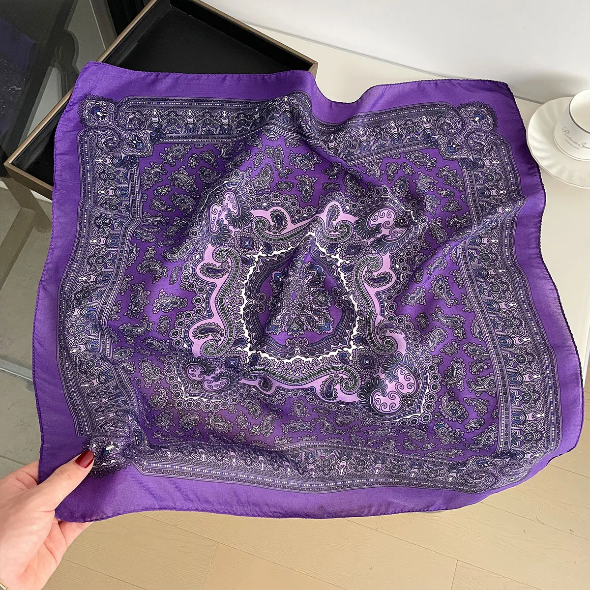 New Fashion 70X70cm Women's Scarf Paisley Print Scarf Cotton Texture Square Shawl Decorative Headband Neck Luxury Design Bandana